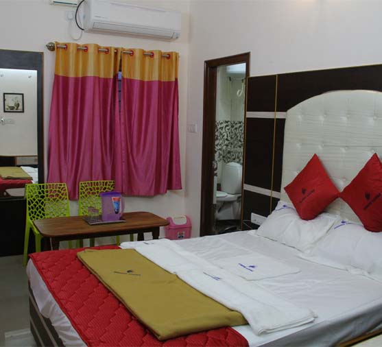 hotel rooms malur